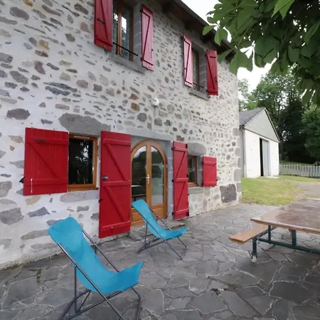 Maison De Caractere A Avec Terrain, Terrasse Et Parking Prive - Fr-1-742-123
