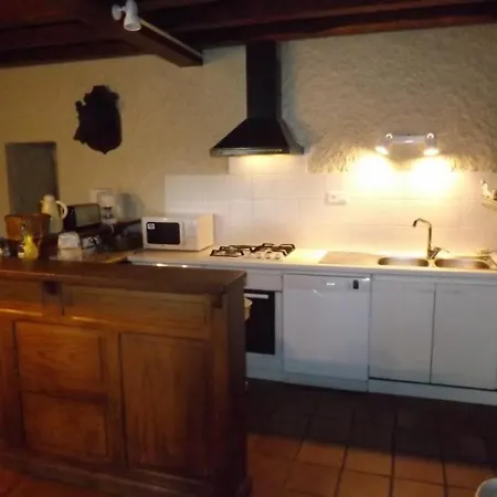 Maison De Caractere A Avec Terrain, Terrasse Et Parking Prive - Fr-1-742-123 Prázdninový dům Polminhac