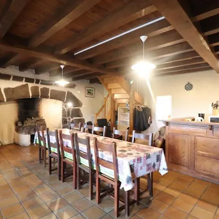 Maison De Caractere A Avec Terrain, Terrasse Et Parking Prive - Fr-1-742-123 Prázdninový dům Polminhac